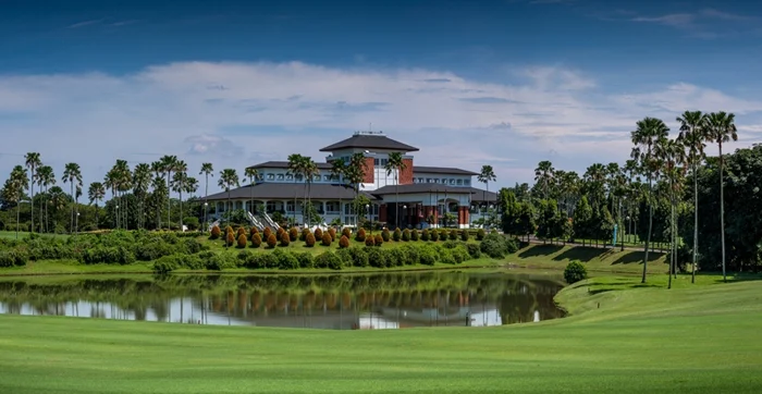Emeralda Golf Club